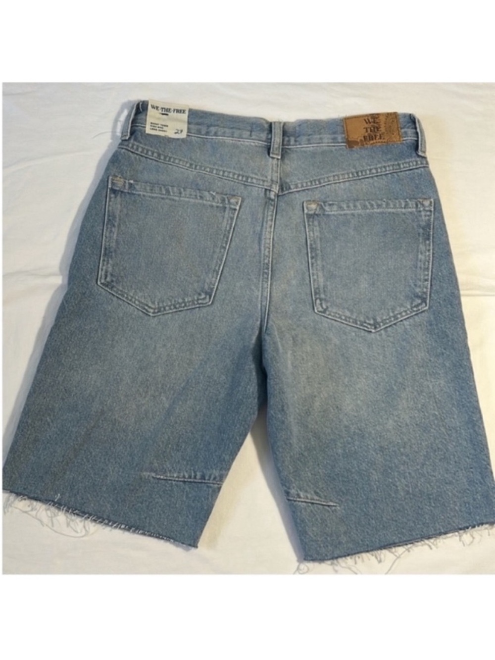 We The Free 27 Shorts Bermuda Ghost Town Long Short Jorts Bodie Blue raw hem NWT - Picture 4 of 13